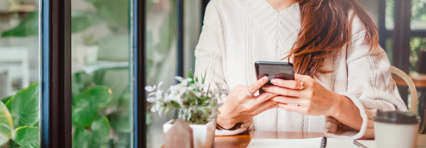 Person using Thread Bank on a mobile device